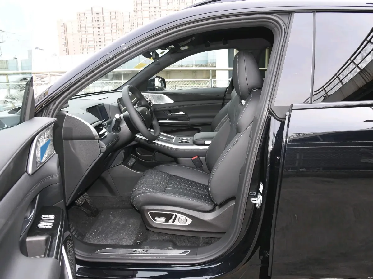 2025 Xpeng G9 BEV 93.1KWH,autocango,china used car exporter,china ev exporter,chinese used car exporter,chinese used ev exporter