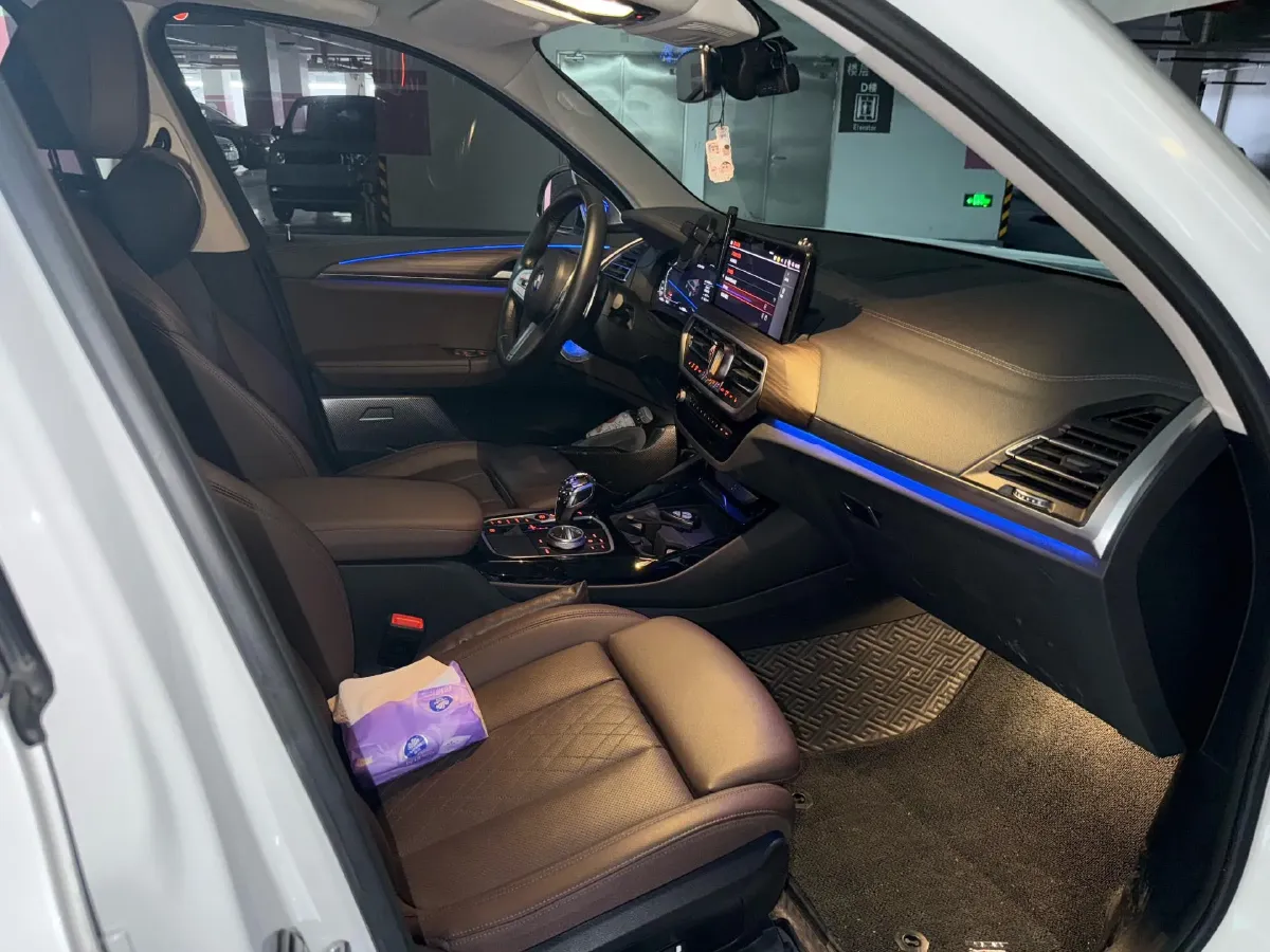 2023 BMW X3 2.0T 245HP L4 8AT,autocango,china used car exporter,china ev exporter,chinese used car exporter,chinese used ev exporter