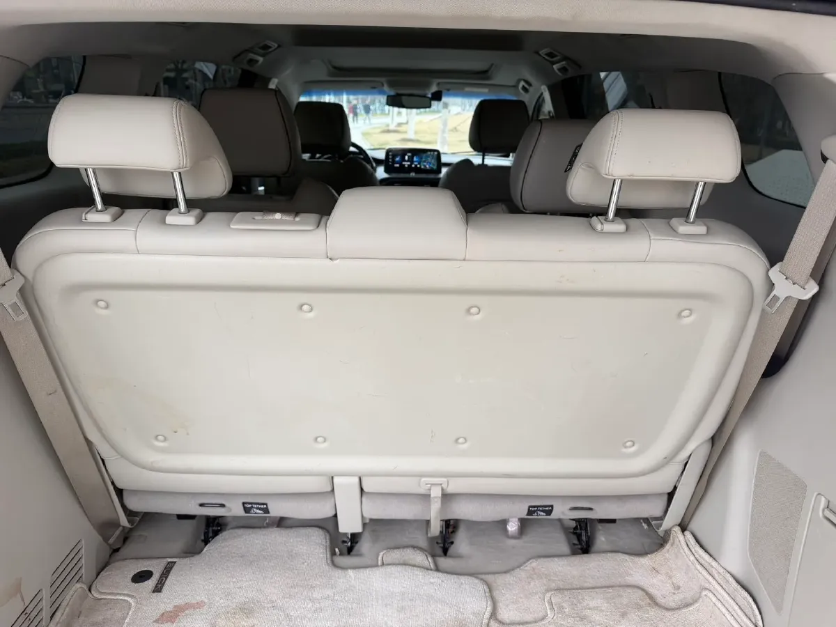 2020 Buick GL8 2.0T 237HP L4 9AT,autocango,china used car exporter,china ev exporter,chinese used car exporter,chinese used ev exporter