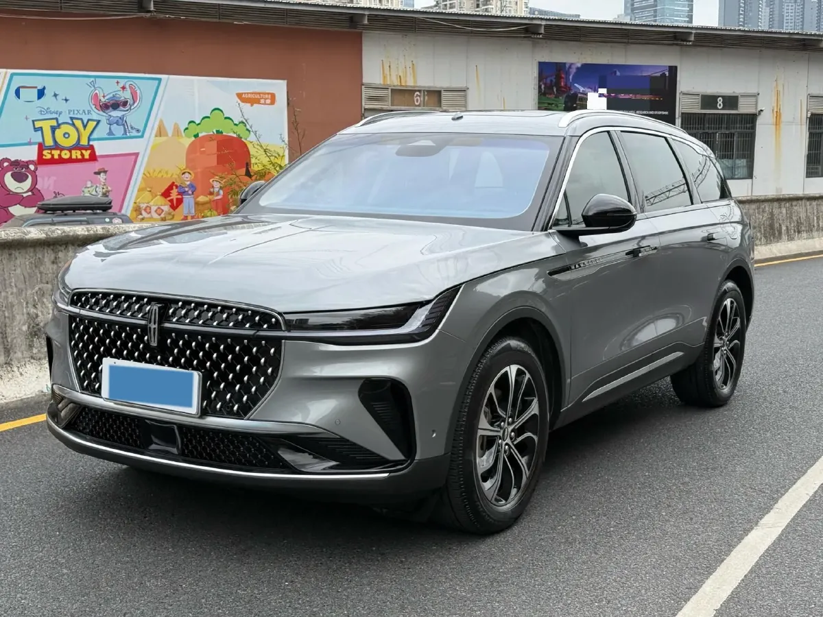 2023 Lincoln Nautilus 2.0T 261HP L4 8AT,autocango,china used car exporter,china ev exporter,chinese used car exporter,chinese used ev exporter