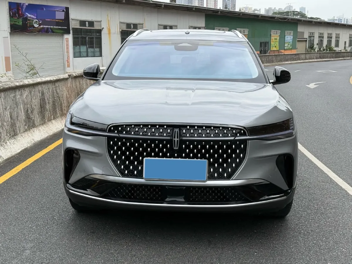2023 Lincoln Nautilus 2.0T 261HP L4 8AT,autocango,china used car exporter,china ev exporter,chinese used car exporter,chinese used ev exporter