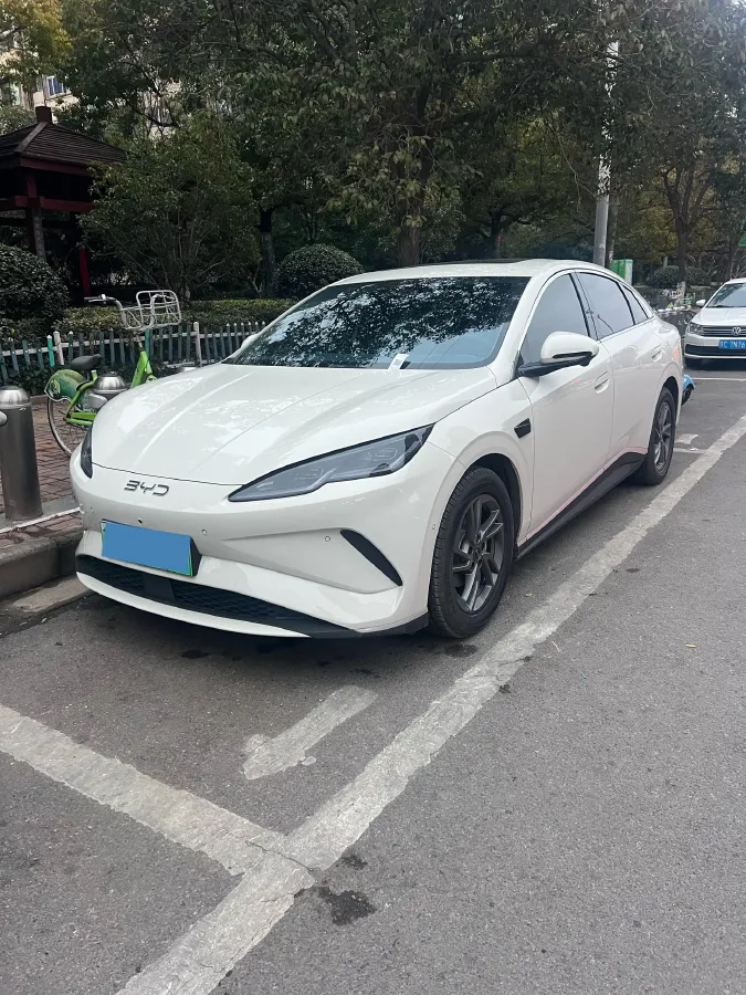 2025 BYD Seal06 BEV,autocango,china used car exporter,china ev exporter,chinese used car exporter,chinese used ev exporter