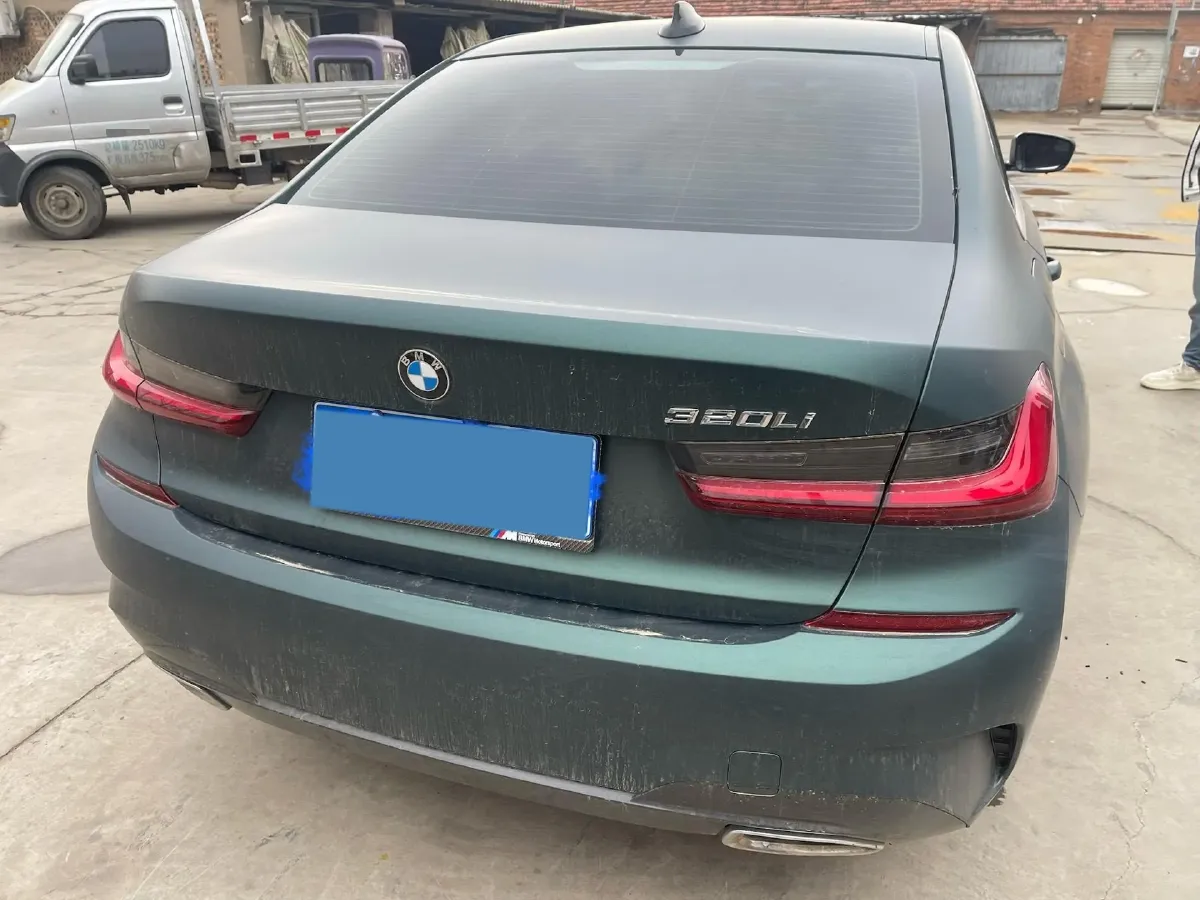 2022 BMW 3 Series 2.0T 156HP L4 8AT,autocango,china used car exporter,china ev exporter,chinese used car exporter,chinese used ev exporter