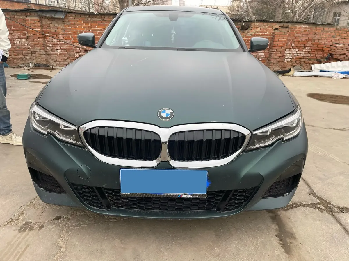 2022 BMW 3 Series 2.0T 156HP L4 8AT,autocango,china used car exporter,china ev exporter,chinese used car exporter,chinese used ev exporter