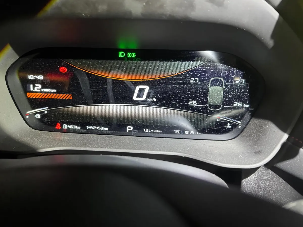 2025 MG 5 1.5L 129HP L4 CVT,autocango,china used car exporter,china ev exporter,chinese used car exporter,chinese used ev exporter