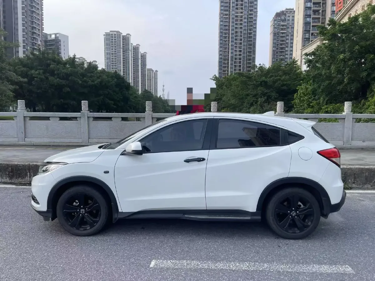 2020 Honda Vezel 1.5L 131HP L4 CVT,autocango,china used car exporter,china ev exporter,chinese used car exporter,chinese used ev exporter