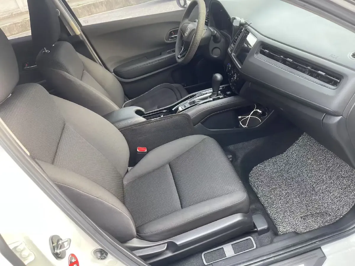 2020 Honda Vezel 1.5L 131HP L4 CVT,autocango,china used car exporter,china ev exporter,chinese used car exporter,chinese used ev exporter