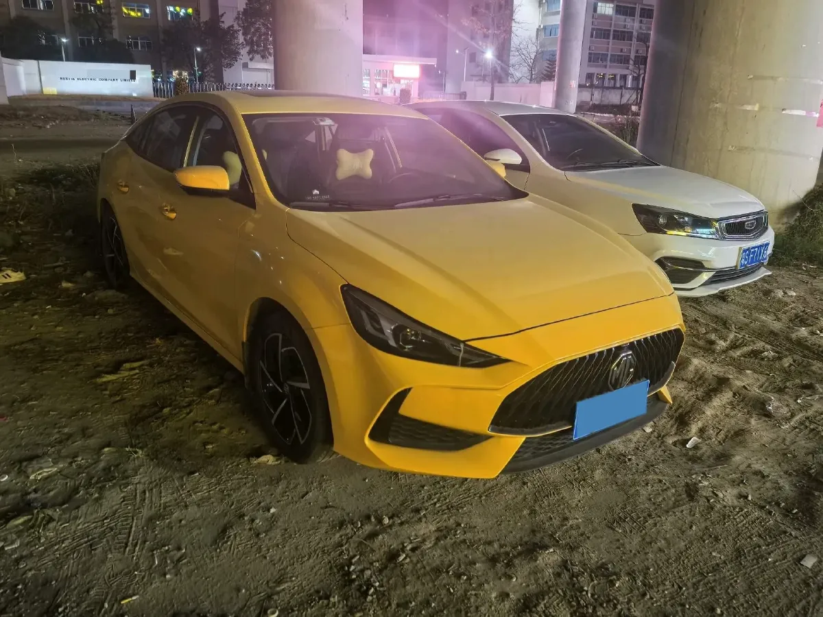 2021 MG 5 1.5T 173HP L4 7DCT,autocango,china used car exporter,china ev exporter,chinese used car exporter,chinese used ev exporter