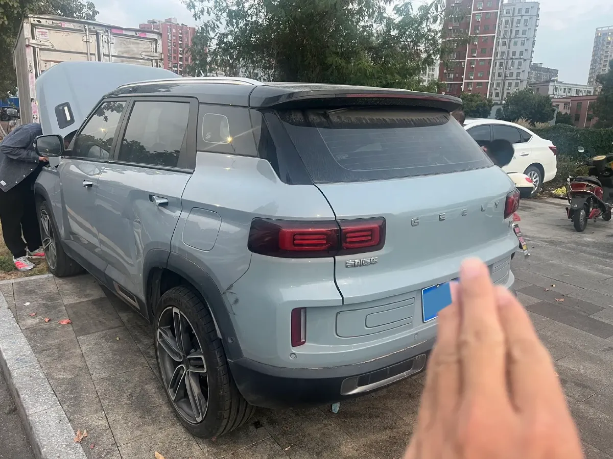 2020 Geely ICON 1.5T 177HP L3 7DCT,autocango,china used car exporter,china ev exporter,chinese used car exporter,chinese used ev exporter