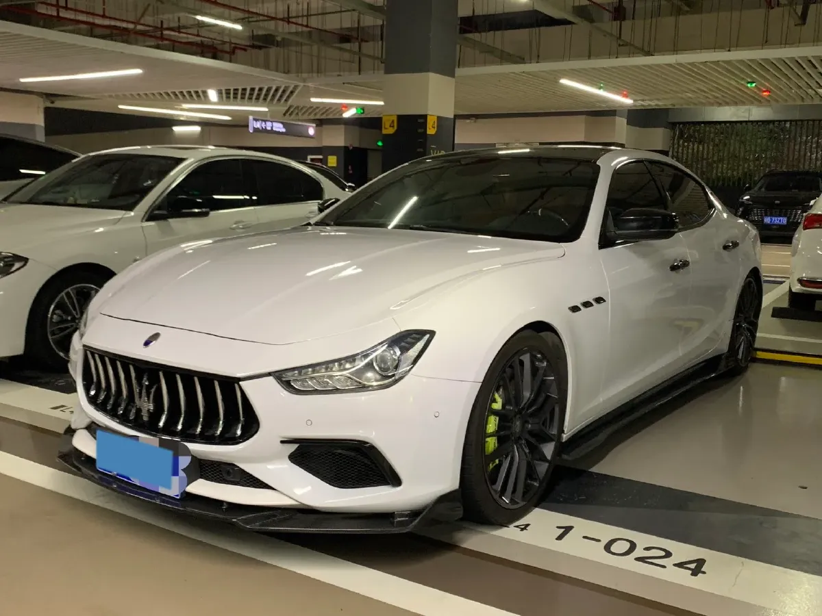2017 Maserati Ghibli 3.0T 350HP V6 8AT,autocango,china used car exporter,china ev exporter,chinese used car exporter,chinese used ev exporter