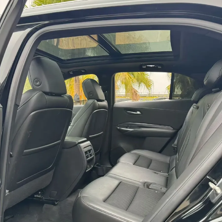 2021 Cadillac XT4 2.0T 237HP L4 9AT,autocango,china used car exporter,china ev exporter,chinese used car exporter,chinese used ev exporter