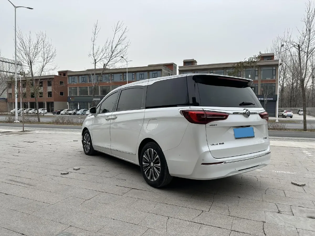 2020 Buick GL8 2.0T 237HP L4 9AT,autocango,china used car exporter,china ev exporter,chinese used car exporter,chinese used ev exporter