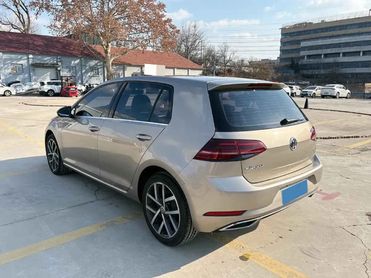 2018 Volkswagen Golf 1.4T 131HP L4 7DCT,autocango,china used car exporter,china ev exporter,chinese used car exporter,chinese used ev exporter