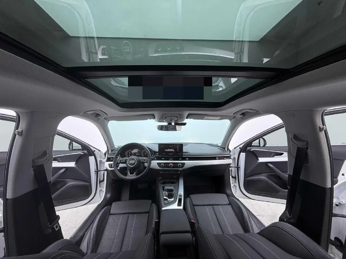 2020 Audi A4L 2.0T 150HP L4 7DCT,autocango,china used car exporter,china ev exporter,chinese used car exporter,chinese used ev exporter