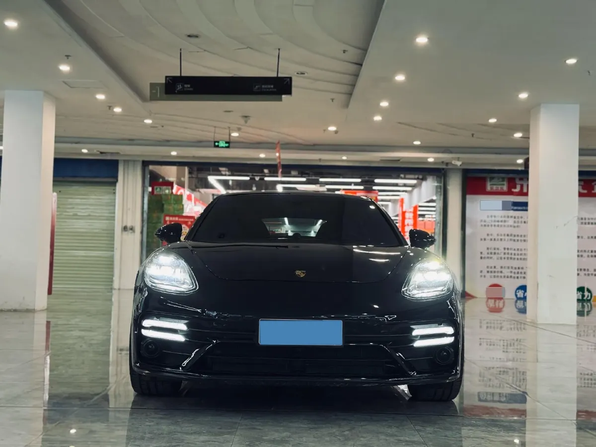 2017 BMW X6 3.0T 306HP L6 8AT,autocango,china used car exporter,china ev exporter,chinese used car exporter,chinese used ev exporter