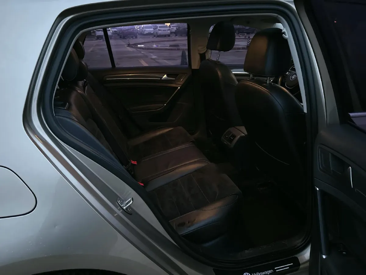 2018 Volkswagen Golf 1.4T 131HP L4 7DCT,autocango,china used car exporter,china ev exporter,chinese used car exporter,chinese used ev exporter