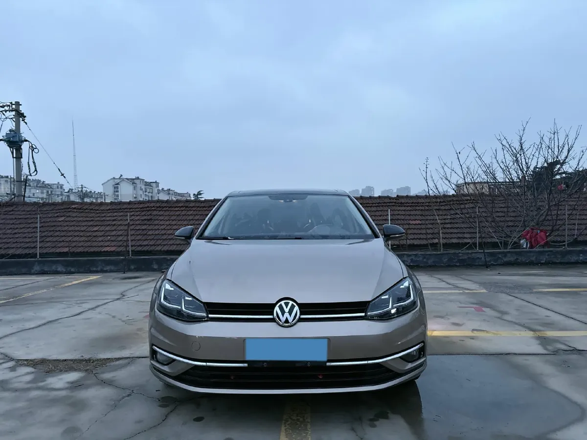 2018 Volkswagen Golf 1.4T 131HP L4 7DCT,autocango,china used car exporter,china ev exporter,chinese used car exporter,chinese used ev exporter