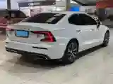 2022 Volvo S60 2.0T 197HP L4 8AT