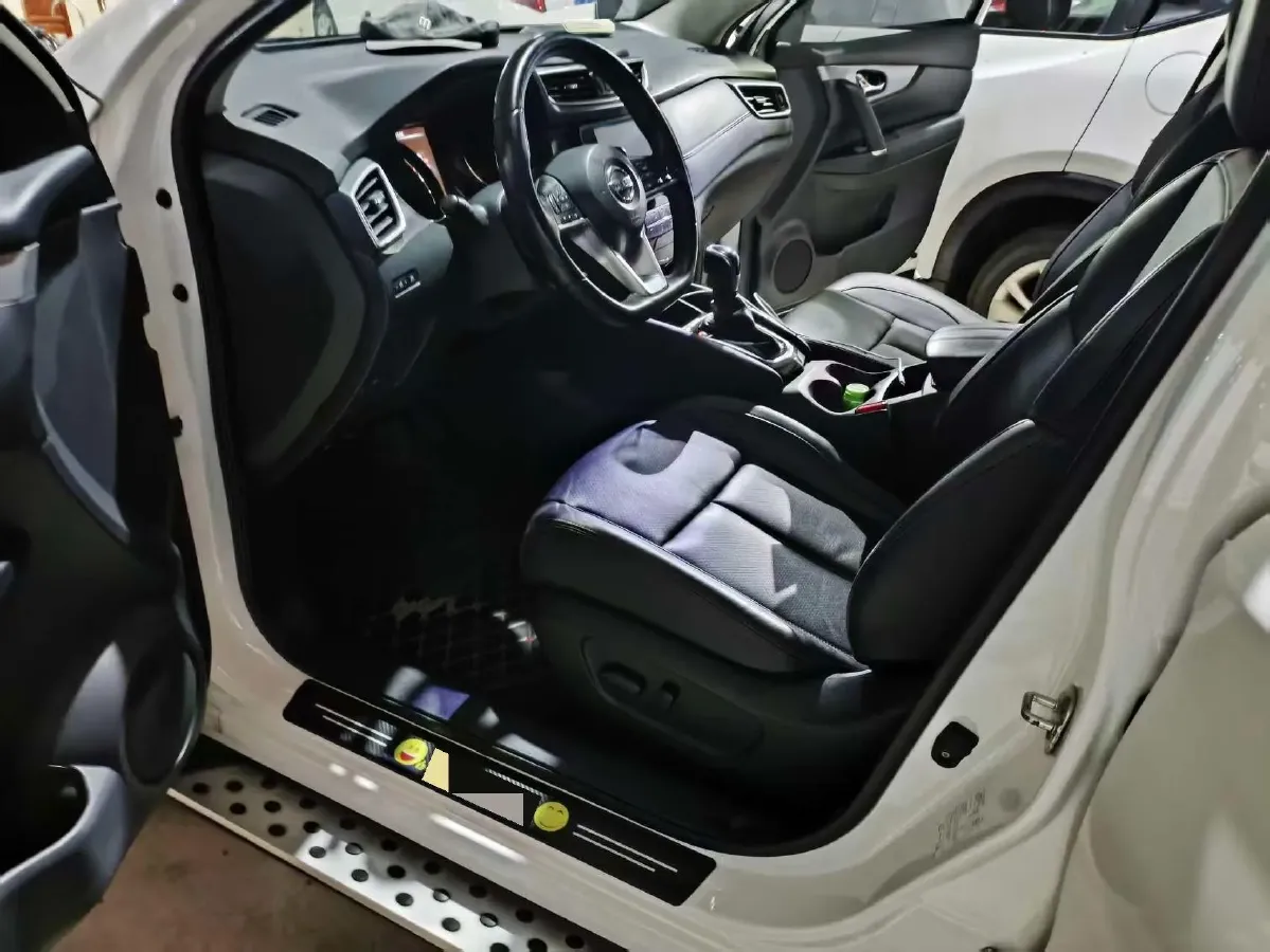 2021 Nissan Qashqai 2.0L 151HP L4 CVT,autocango,china used car exporter,china ev exporter,chinese used car exporter,chinese used ev exporter