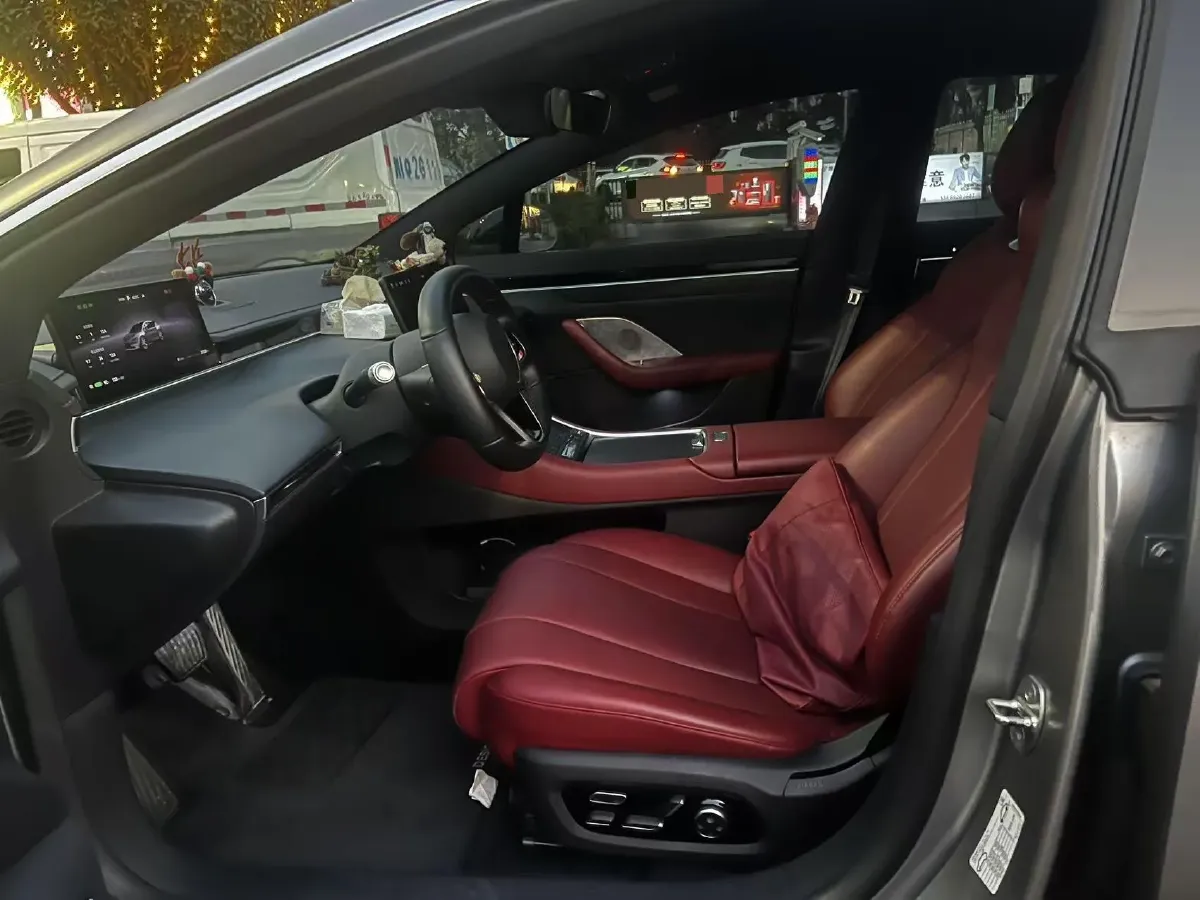 2024 Luxeed S7 BEV 82KWH,autocango,china used car exporter,china ev exporter,chinese used car exporter,chinese used ev exporter