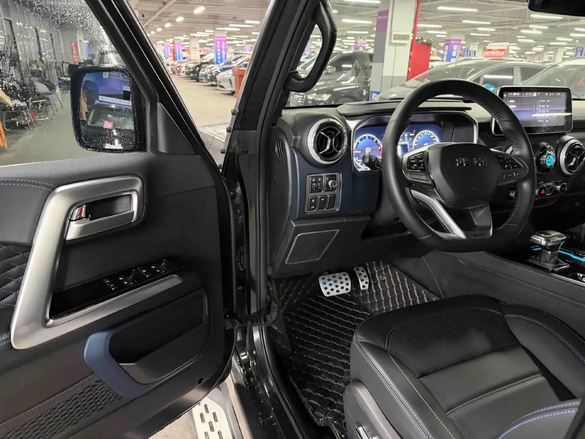 2021 Beijing BJ40 2.0T 163HP L4 8AT,autocango,china used car exporter,china ev exporter,chinese used car exporter,chinese used ev exporter