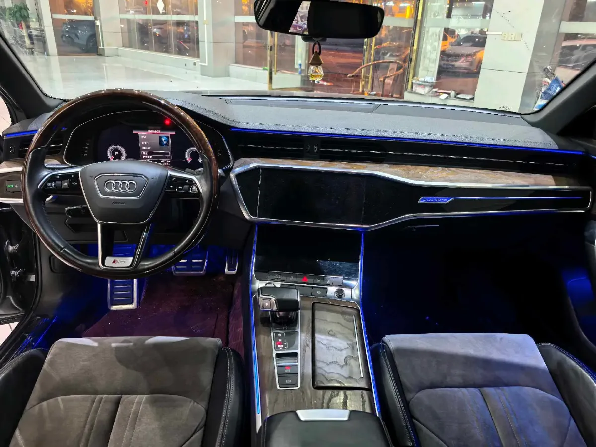 2019 Mercedes-Benz E Class 1.5T 184HP L4 9AT,autocango,china used car exporter,china ev exporter,chinese used car exporter,chinese used ev exporter