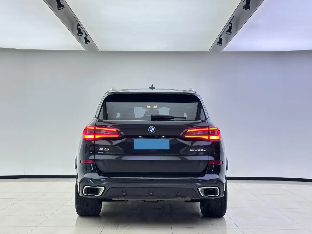 2022 BMW X5 2.0T 245HP L4 8AT,autocango,china used car exporter,china ev exporter,chinese used car exporter,chinese used ev exporter