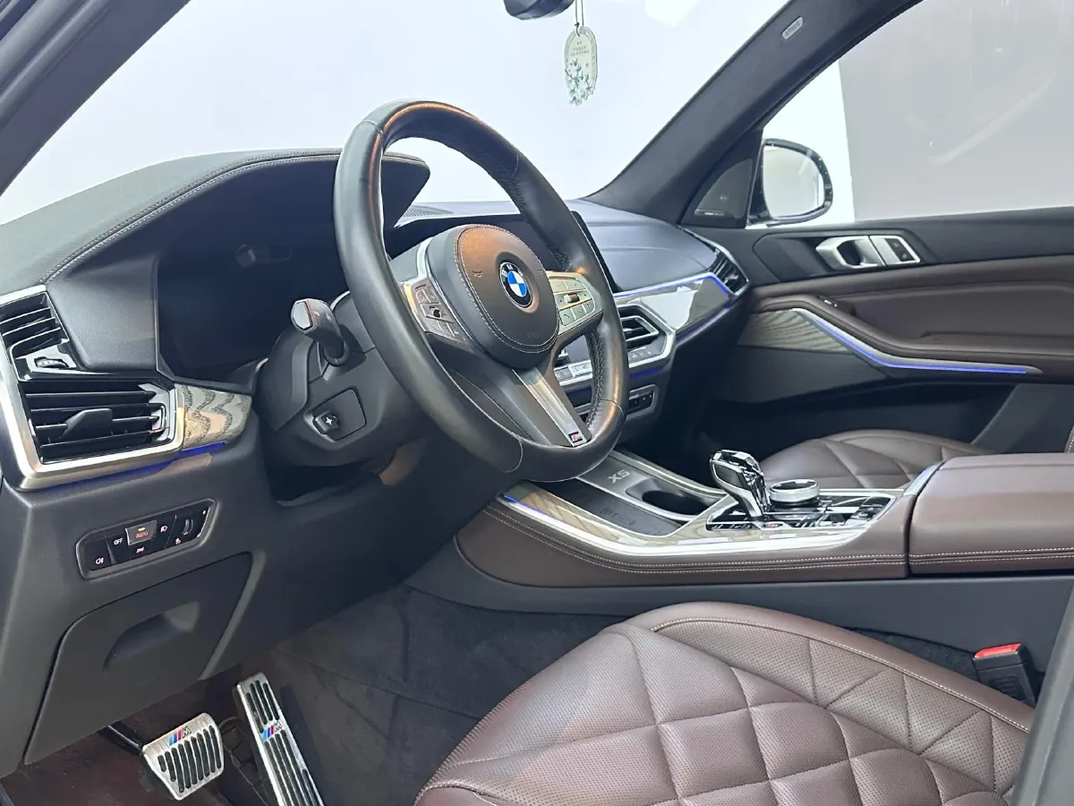 2022 BMW X5 2.0T 245HP L4 8AT,autocango,china used car exporter,china ev exporter,chinese used car exporter,chinese used ev exporter
