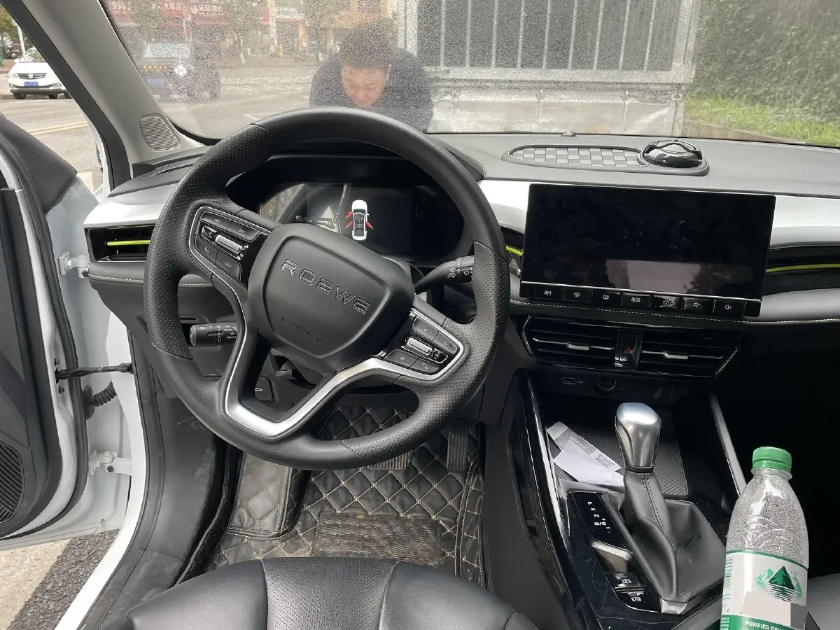 2021 Roewe i5 1.5L 120HP L4 CVT,autocango,china used car exporter,china ev exporter,chinese used car exporter,chinese used ev exporter