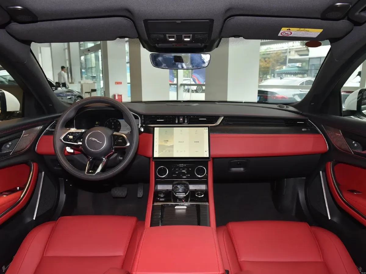 2023 Jaguar XFL 2.0T 250HP L4 8AT,autocango,china used car exporter,china ev exporter,chinese used car exporter,chinese used ev exporter