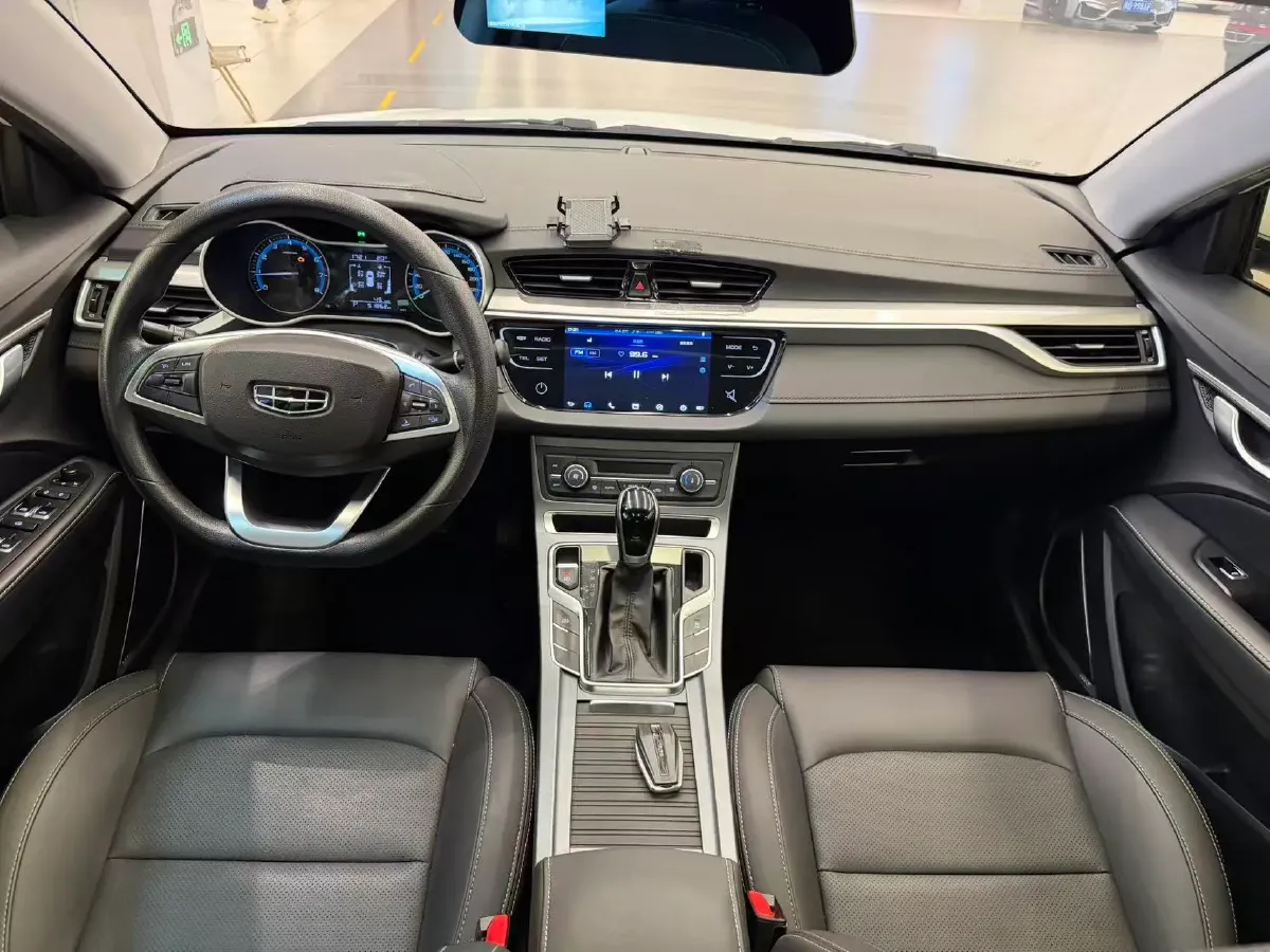 2020 Geely Emgrand 1.5L 109HP L4 CVT,autocango,china used car exporter,china ev exporter,chinese used car exporter,chinese used ev exporter