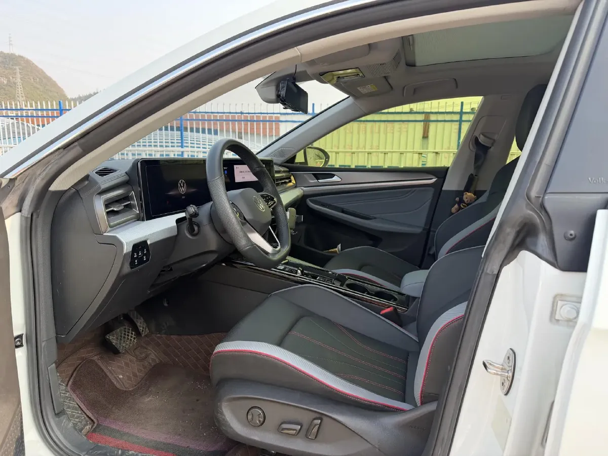 2023 Volkswagen Lamando 1.4T 150HP L4 7DCT,autocango,china used car exporter,china ev exporter,chinese used car exporter,chinese used ev exporter