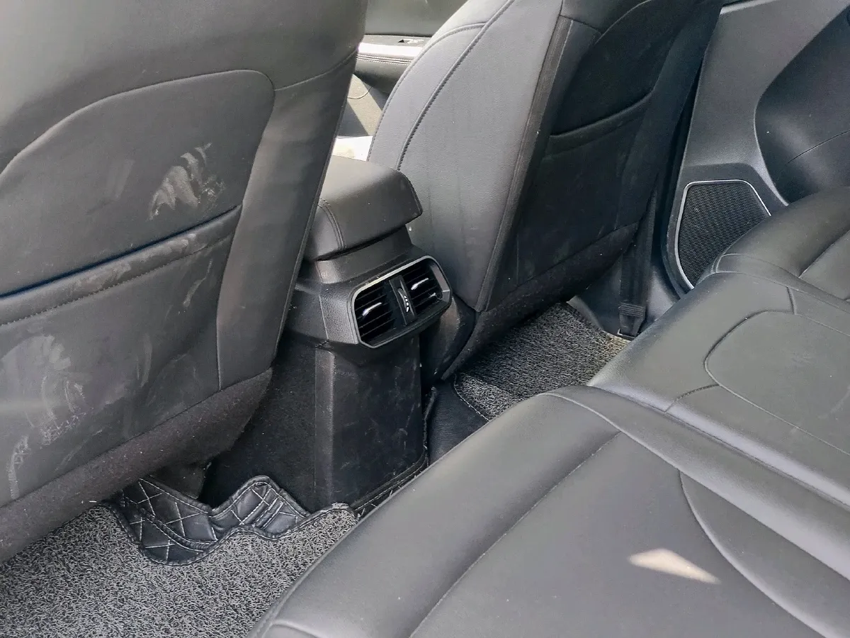 2018 Haval H6 1.5T 150HP L4 7DCT,autocango,china used car exporter,china ev exporter,chinese used car exporter,chinese used ev exporter