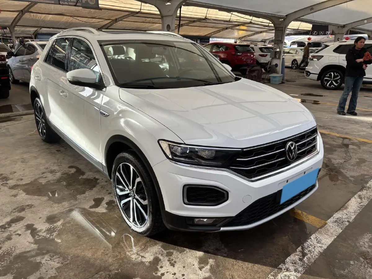 2020 Volkswagen T-Roc 1.4T 150HP L4 7DCT,autocango,china used car exporter,china ev exporter,chinese used car exporter,chinese used ev exporter