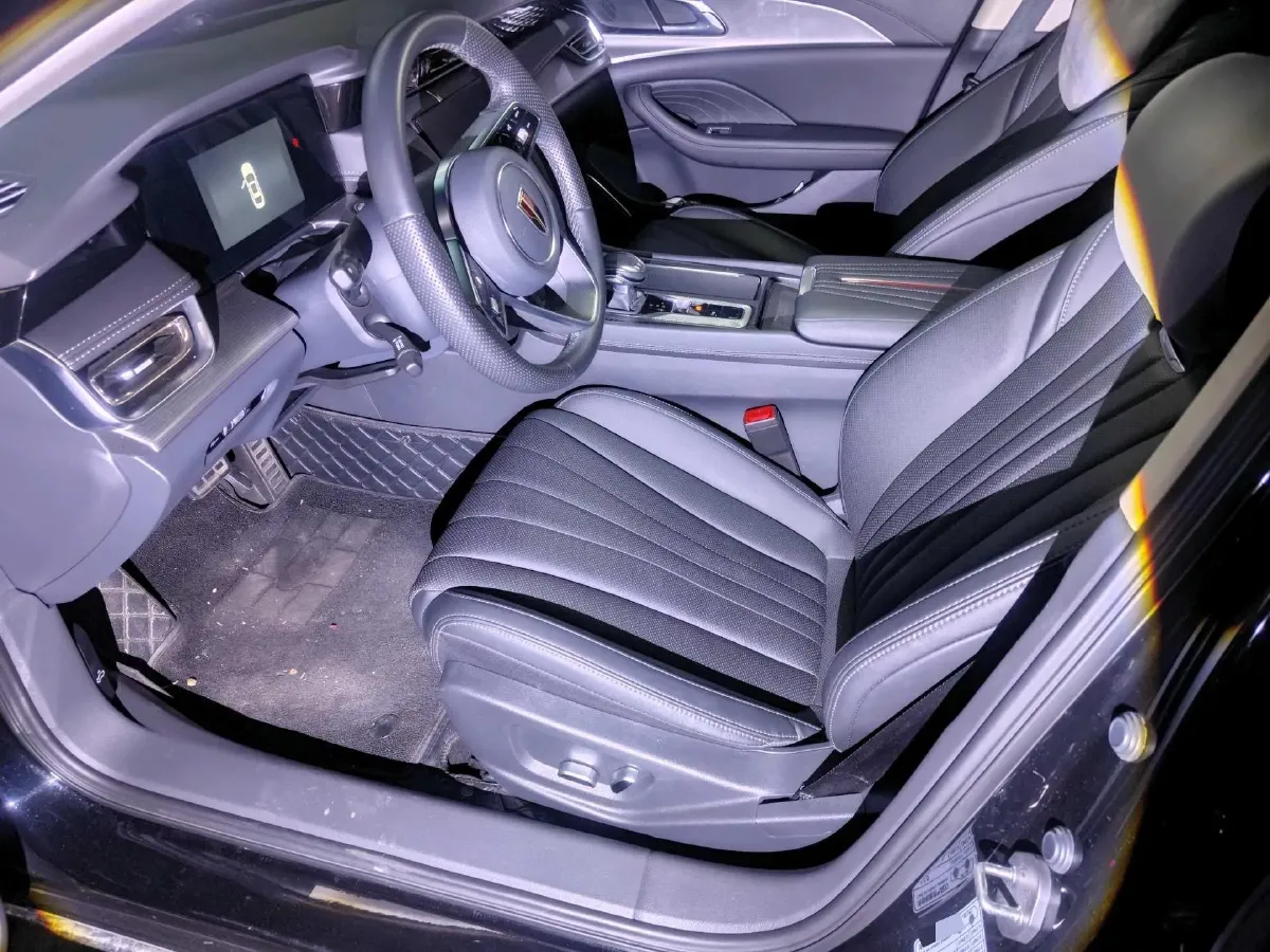 2024 HongQi H5 1.5T 169HP L4 7DCT,autocango,china used car exporter,china ev exporter,chinese used car exporter,chinese used ev exporter