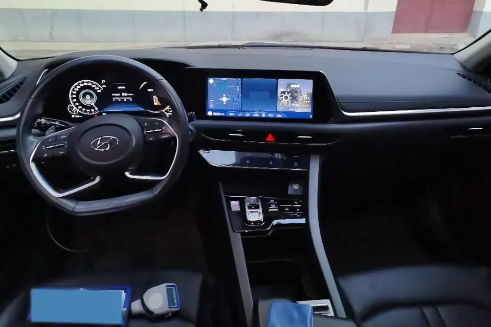 2020 Hyundai Sonata 1.5T 170HP L4 7DCT,autocango,china used car exporter,china ev exporter,chinese used car exporter,chinese used ev exporter