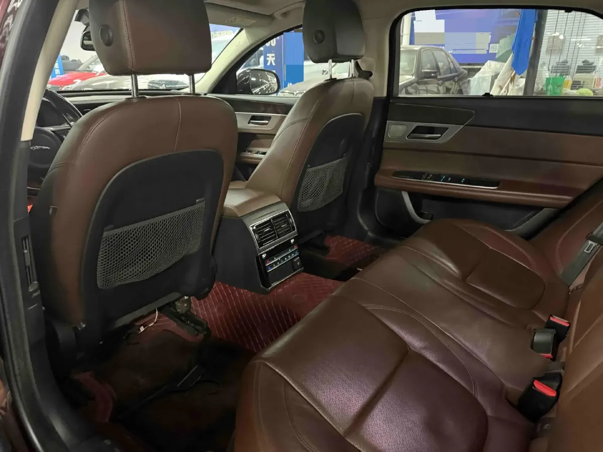 2019 Jaguar XFL 2.0T 250HP L4 8AT,autocango,china used car exporter,china ev exporter,chinese used car exporter,chinese used ev exporter