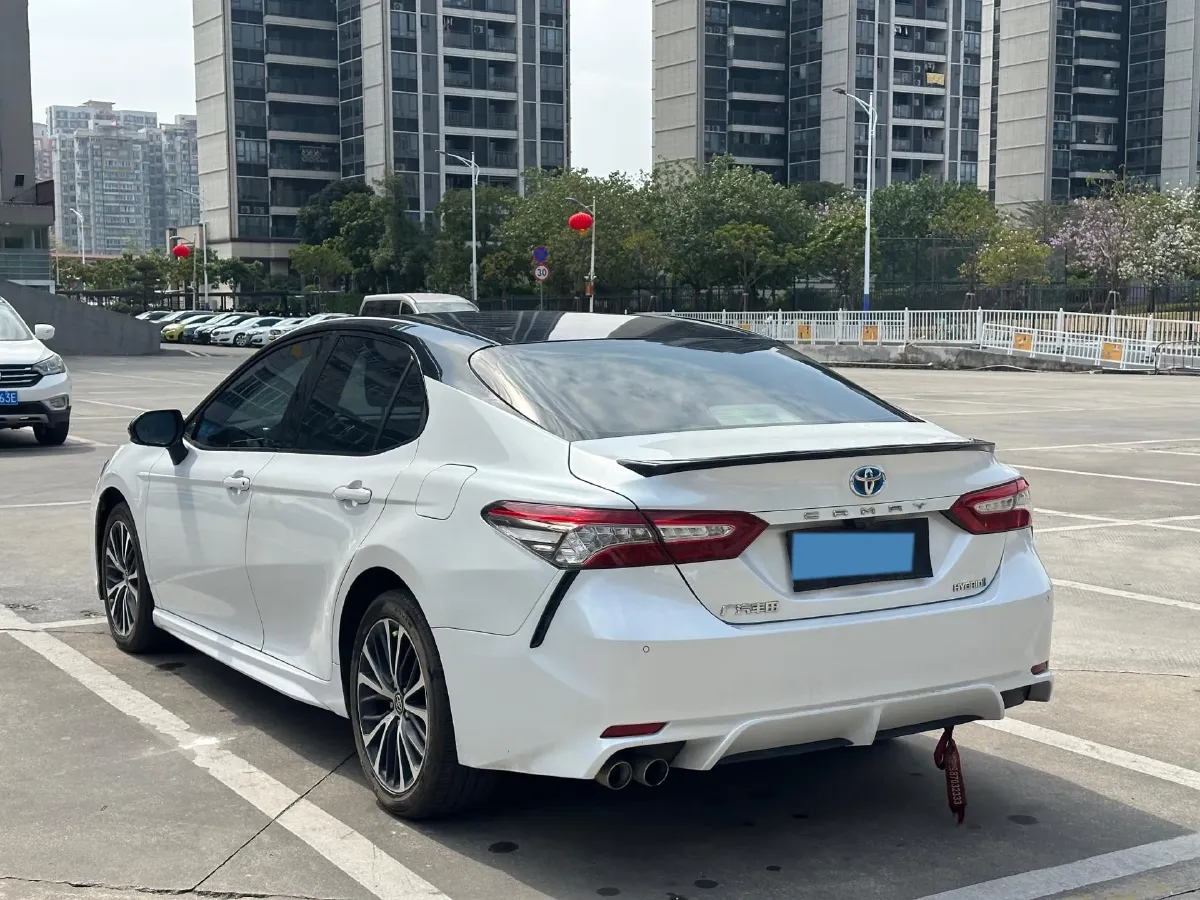 2019 Toyota Camry 2.5L 178HP L4 E-CVT Hybrid,autocango,china used car exporter,china ev exporter,chinese used car exporter,chinese used ev exporter