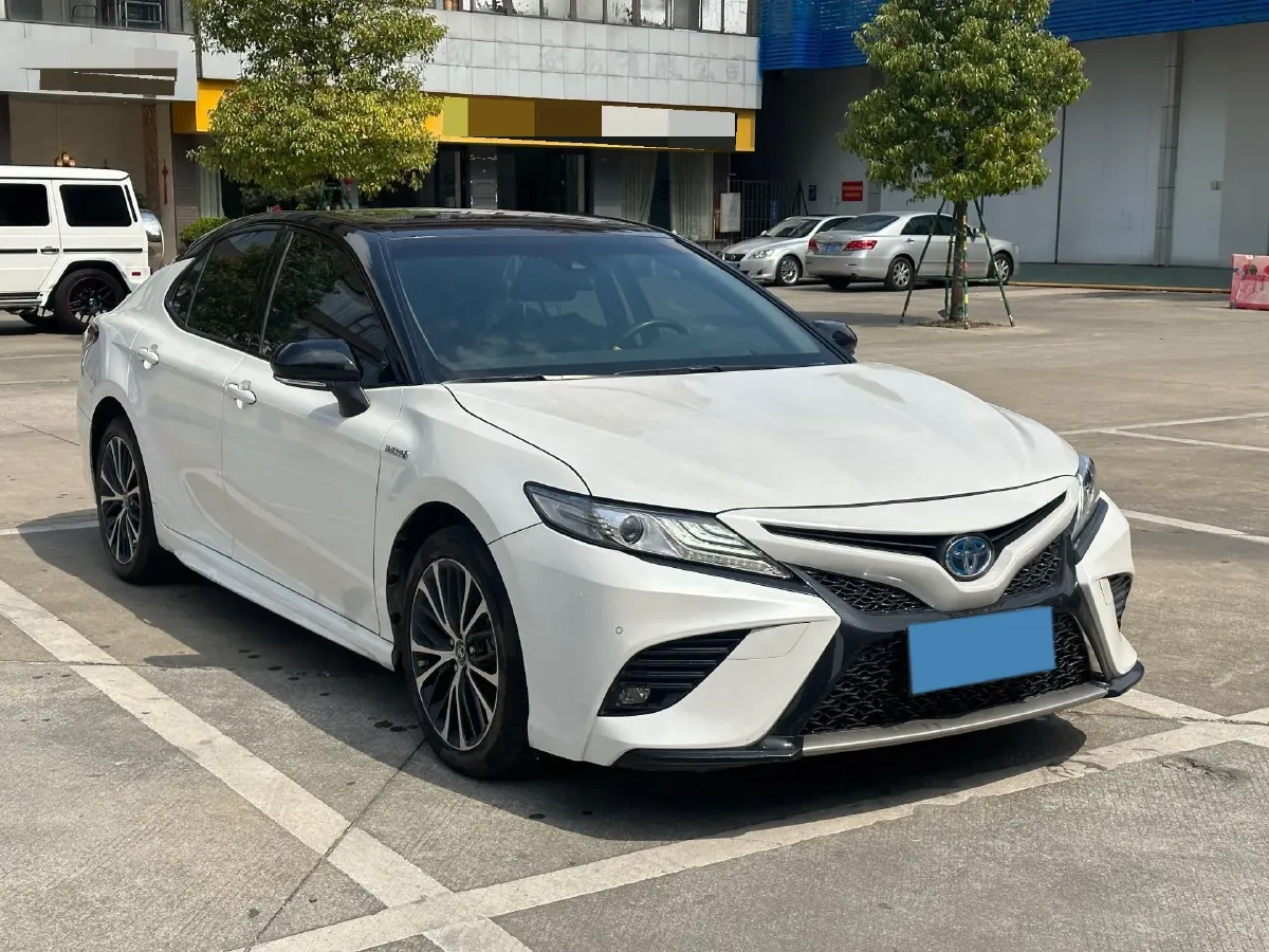 2019 Toyota Camry 2.5L 178HP L4 E-CVT Hybrid,autocango,china used car exporter,china ev exporter,chinese used car exporter,chinese used ev exporter
