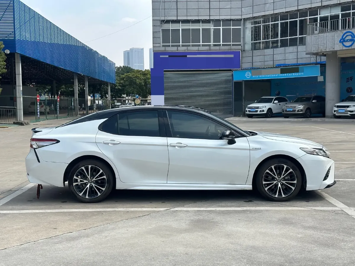 2019 Toyota Camry 2.5L 178HP L4 E-CVT Hybrid,autocango,china used car exporter,china ev exporter,chinese used car exporter,chinese used ev exporter