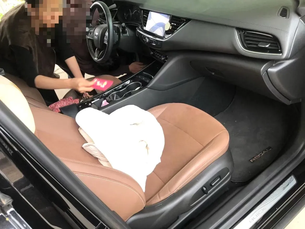 2024 Buick Regal 2.0T 237HP L4 9AT,autocango,china used car exporter,china ev exporter,chinese used car exporter,chinese used ev exporter