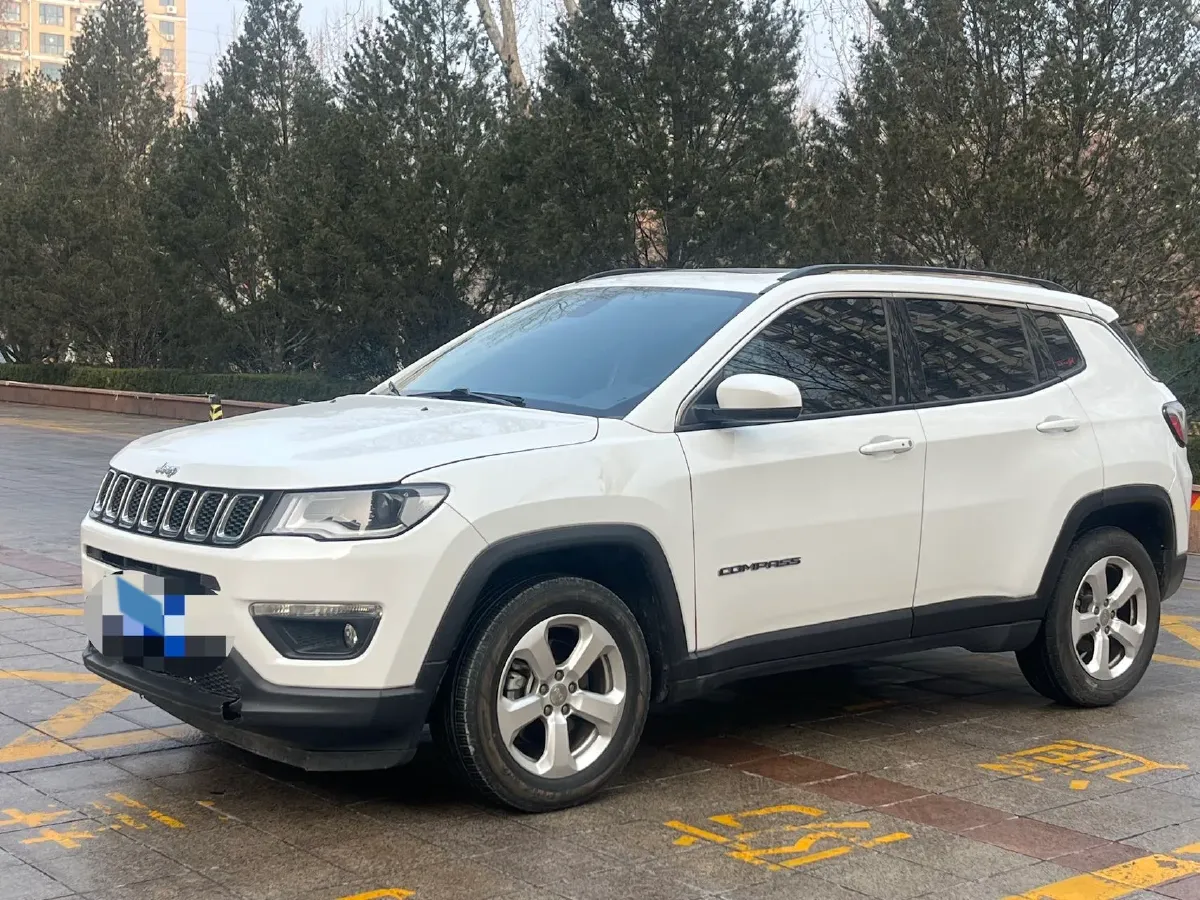 2020 Jeep Compass 1.3T 173HP L4 7DCT,autocango,china used car exporter,china ev exporter,chinese used car exporter,chinese used ev exporter