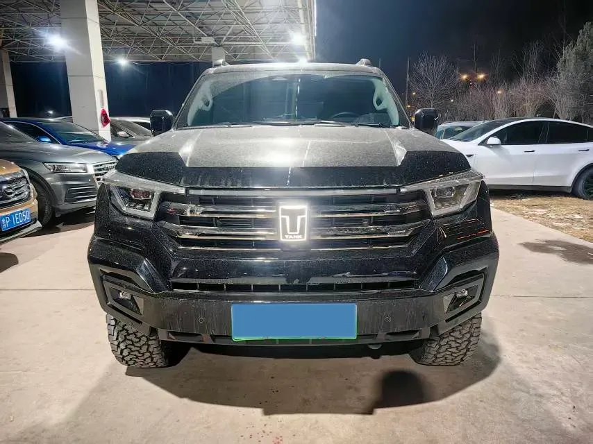 2024 Tank 400 2.0T 252HP L4 9AT PHEV 36.7/37.1KWH,autocango,china used car exporter,china ev exporter,chinese used car exporter,chinese used ev exporter
