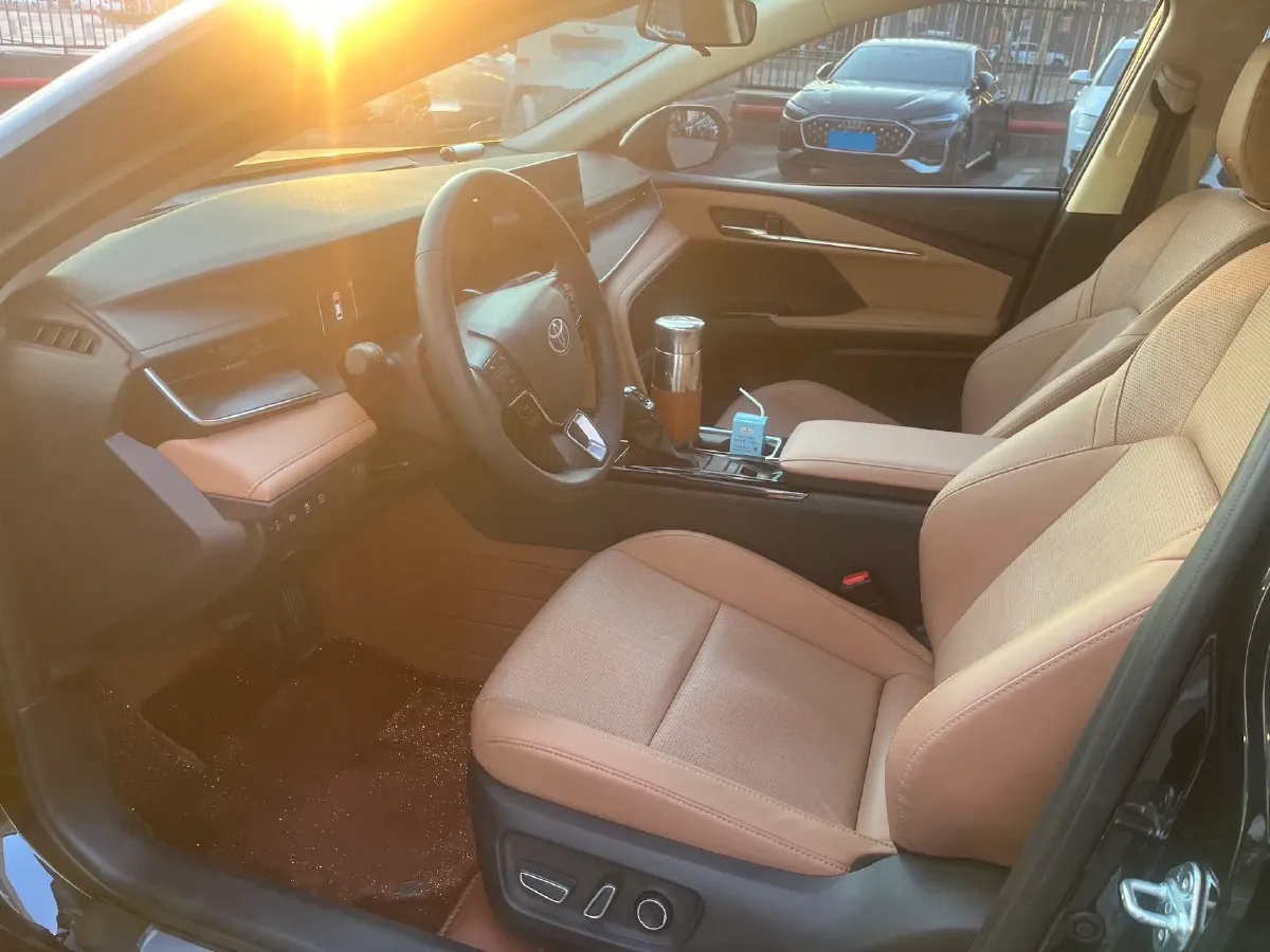 2026 Toyota Camry 2.0L 173HP L4 CVT,autocango,china used car exporter,china ev exporter,chinese used car exporter,chinese used ev exporter