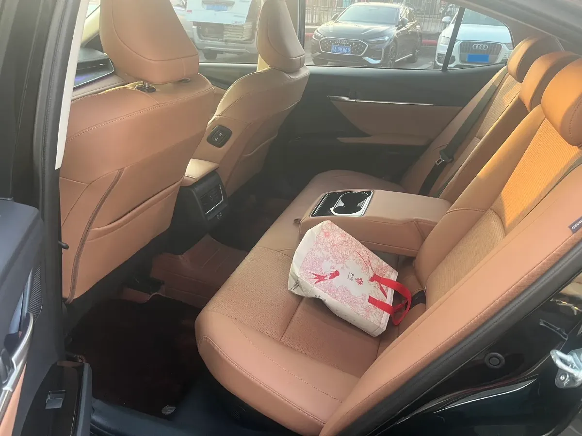 2026 Toyota Camry 2.0L 173HP L4 CVT,autocango,china used car exporter,china ev exporter,chinese used car exporter,chinese used ev exporter