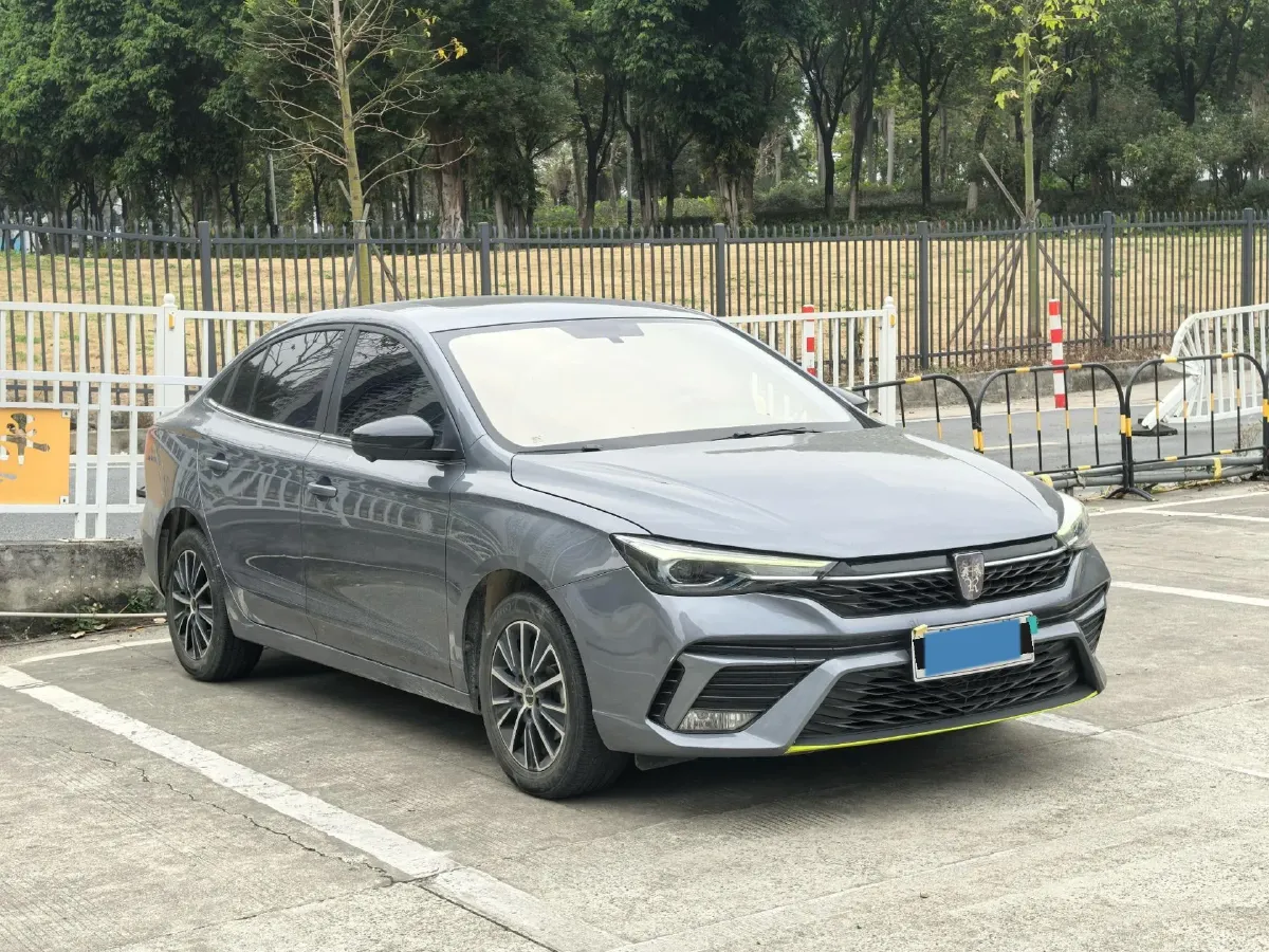 2021 Roewe i5 1.5L 120HP L4 CVT,autocango,china used car exporter,china ev exporter,chinese used car exporter,chinese used ev exporter