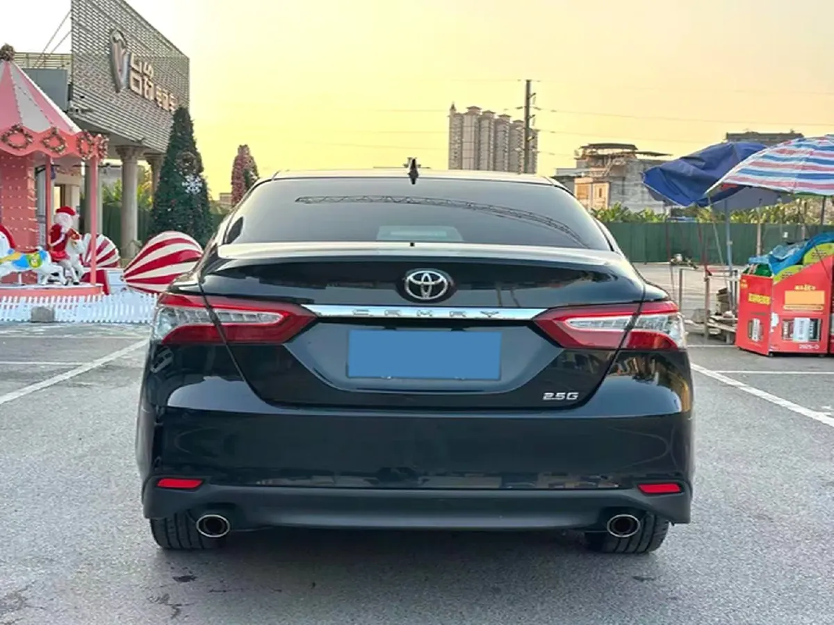 2021 Toyota Camry 2.5L 209HP L4 8AT,autocango,china used car exporter,china ev exporter,chinese used car exporter,chinese used ev exporter