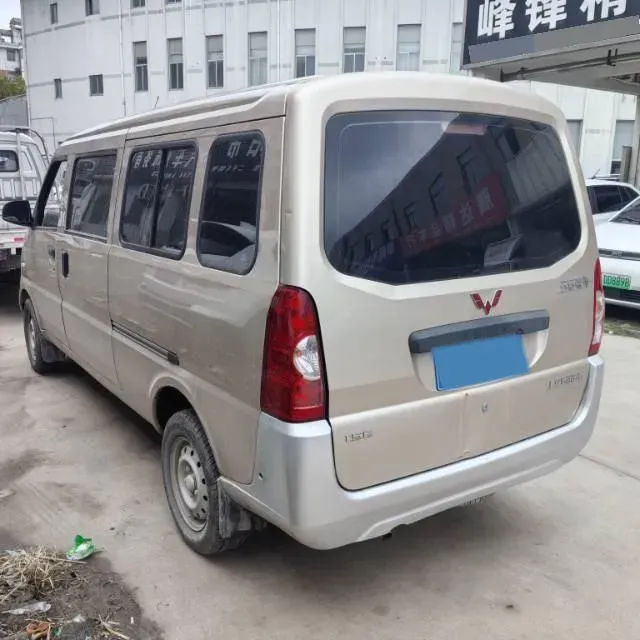 2021 WuLing RongGuang 1.5L 99HP L4 5MT,autocango,china used car exporter,china ev exporter,chinese used car exporter,chinese used ev exporter