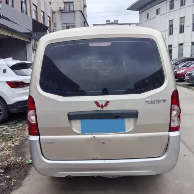 2021 WuLing RongGuang 1.5L 99HP L4 5MT,autocango,china used car exporter,china ev exporter,chinese used car exporter,chinese used ev exporter