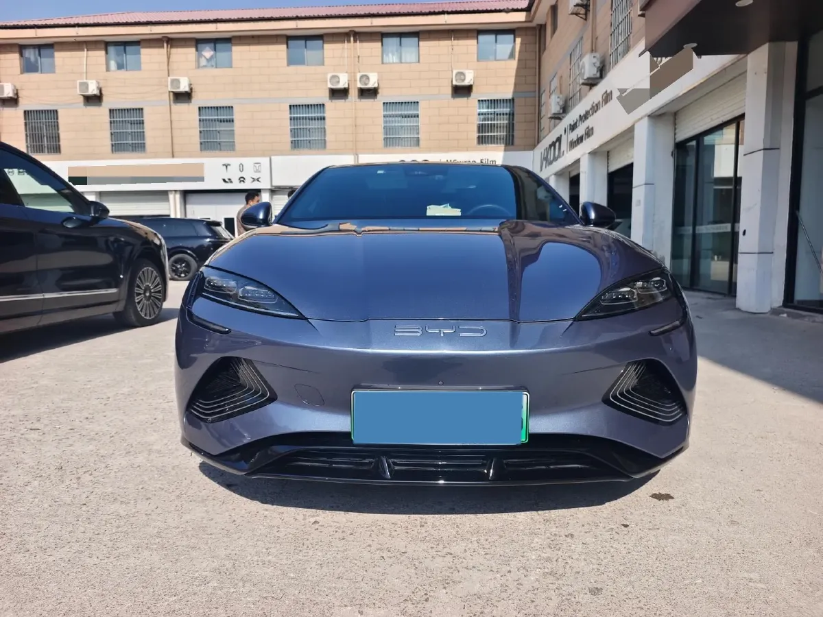 2022 AITO AITO M5 Range Extended 125HP REEV 40KWH,autocango,china used car exporter,china ev exporter,chinese used car exporter,chinese used ev exporter